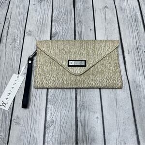 NWT AMIANI® Straw Tan Clutch